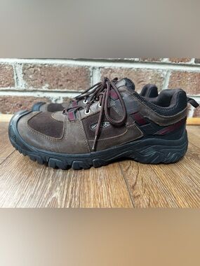 KEEN Brown and Red Men's Trail Hiking Shoes